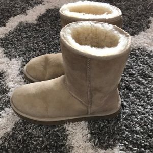Women’s uggs